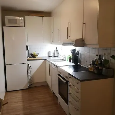 Central And Cozy Urban Jungle - Full Oslo